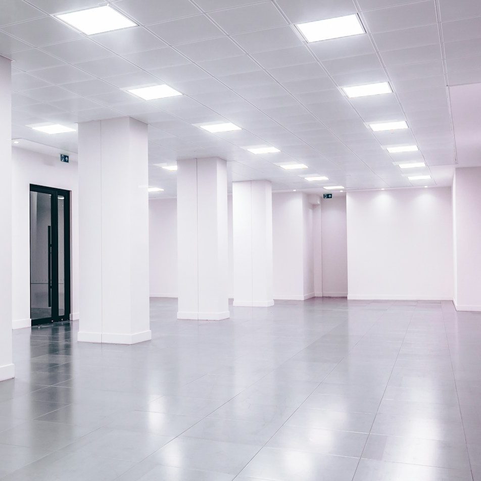 Espacio profesional para trato transparente en asesoramiento financiero en Madrid